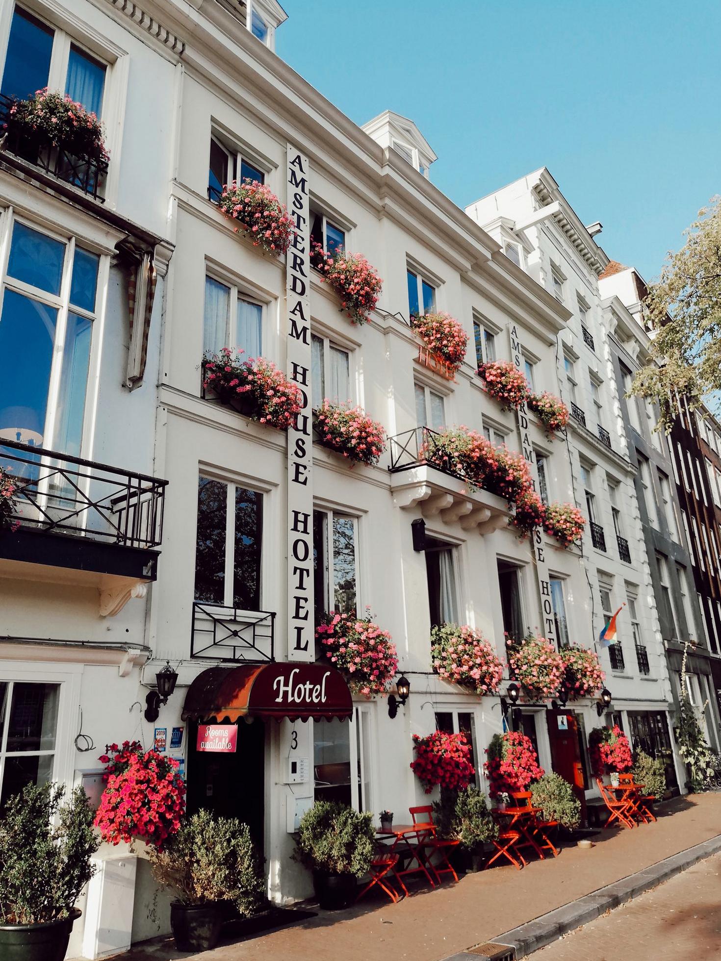 Local Amsterdam charm